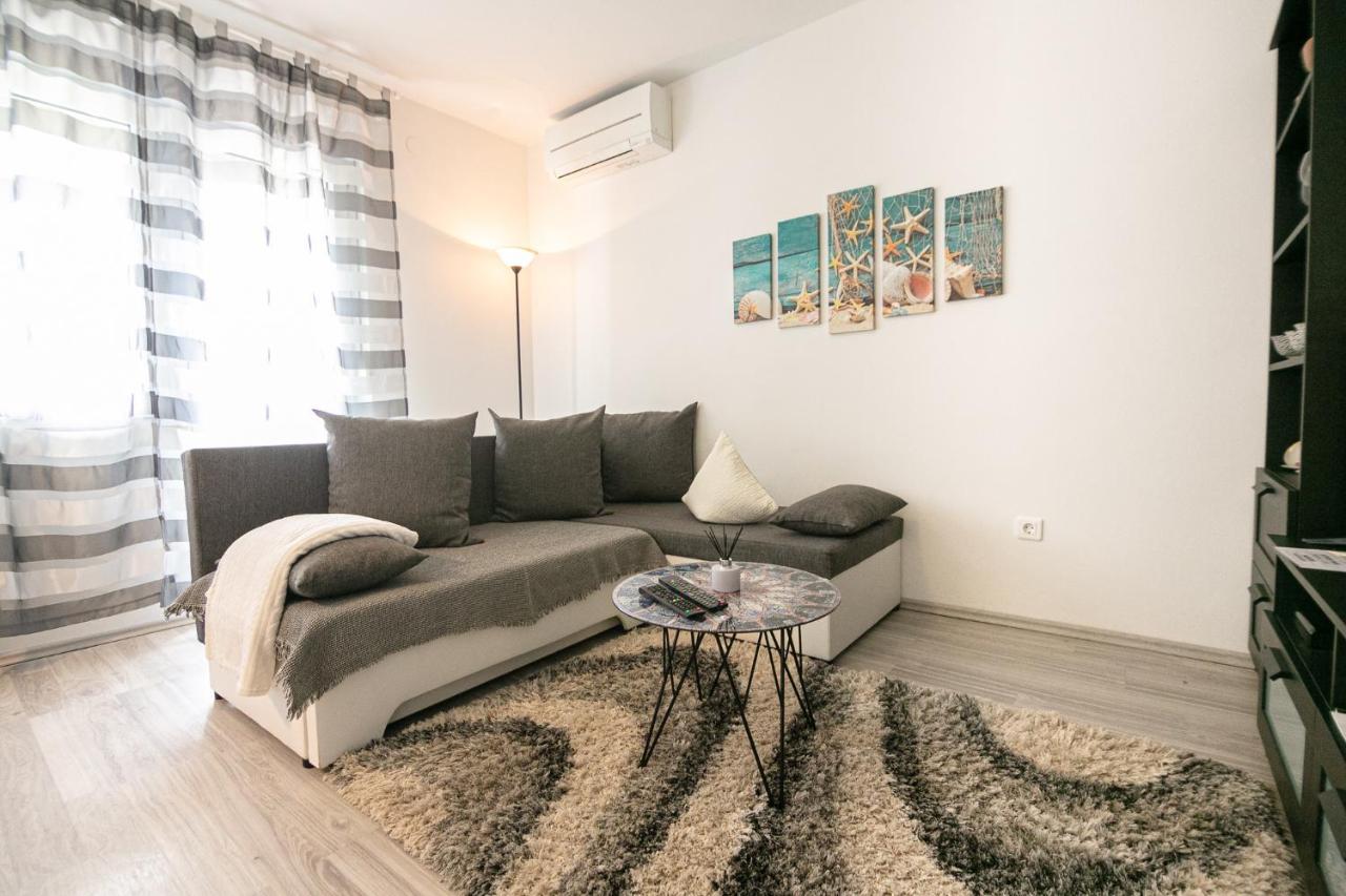 Apartment Noemi Pula Ngoại thất bức ảnh